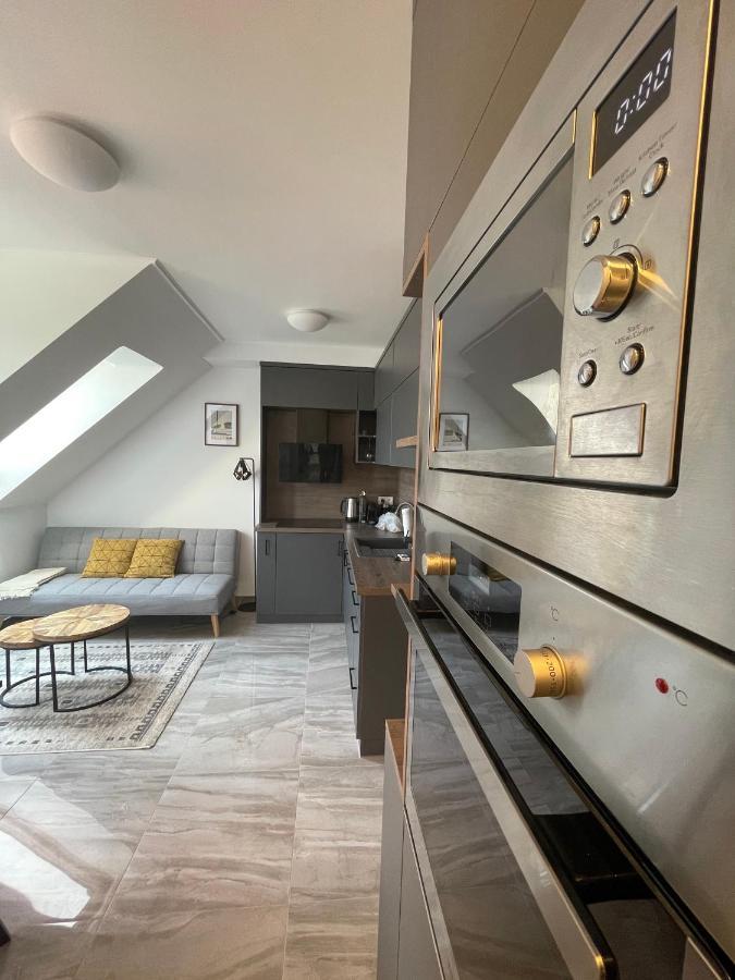 شقة Hello 3B Apartman كيستاي المظهر الخارجي الصورة
