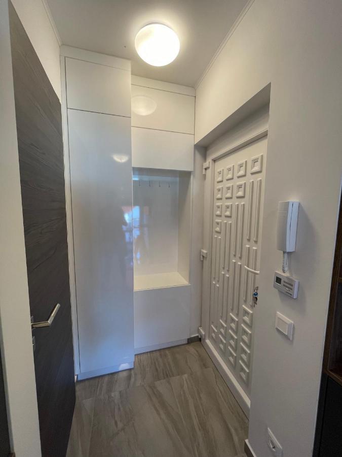 شقة Hello 3B Apartman كيستاي المظهر الخارجي الصورة