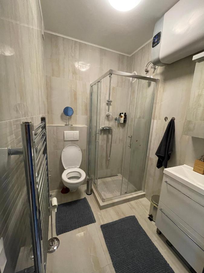 شقة Hello 3B Apartman كيستاي المظهر الخارجي الصورة